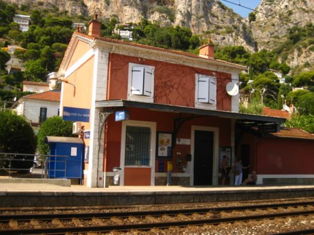 Gare d'Èze